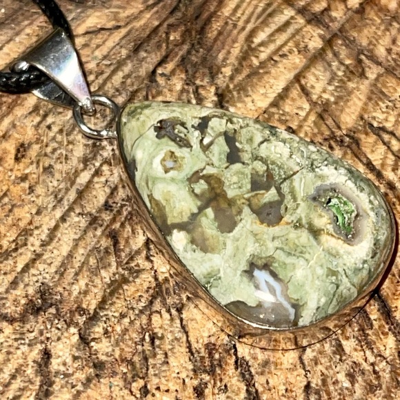 Green Rainforest Jasper Rhyolite Pendant 2” - Picture 7 of 11
